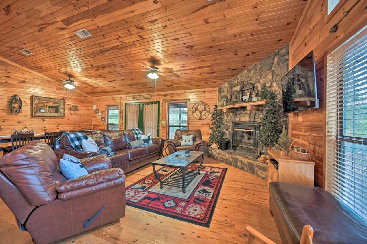 Quiet Woodsy Getaway With Hot Tub In Broken Bow Villa Stephens Gap Eksteriør bilde