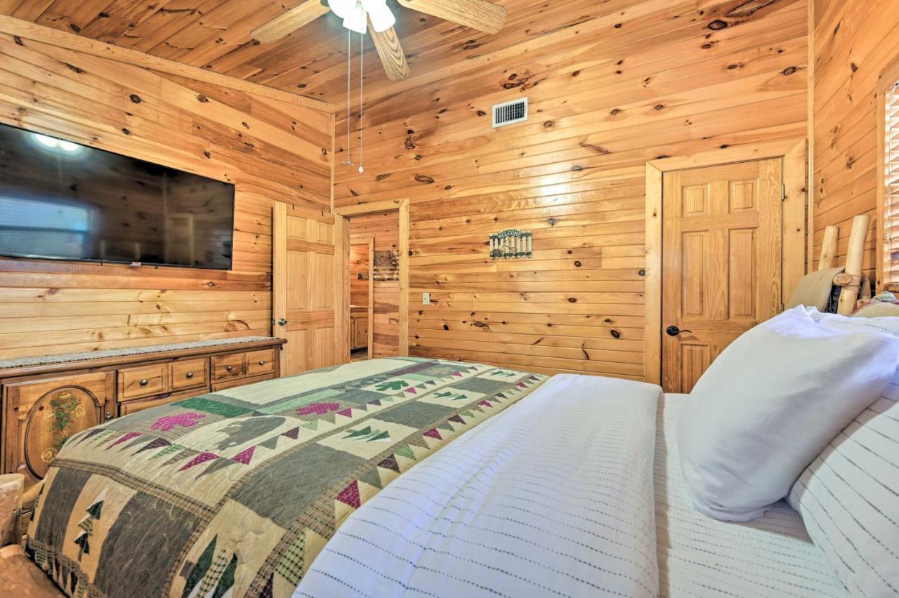 Quiet Woodsy Getaway With Hot Tub In Broken Bow Villa Stephens Gap Eksteriør bilde